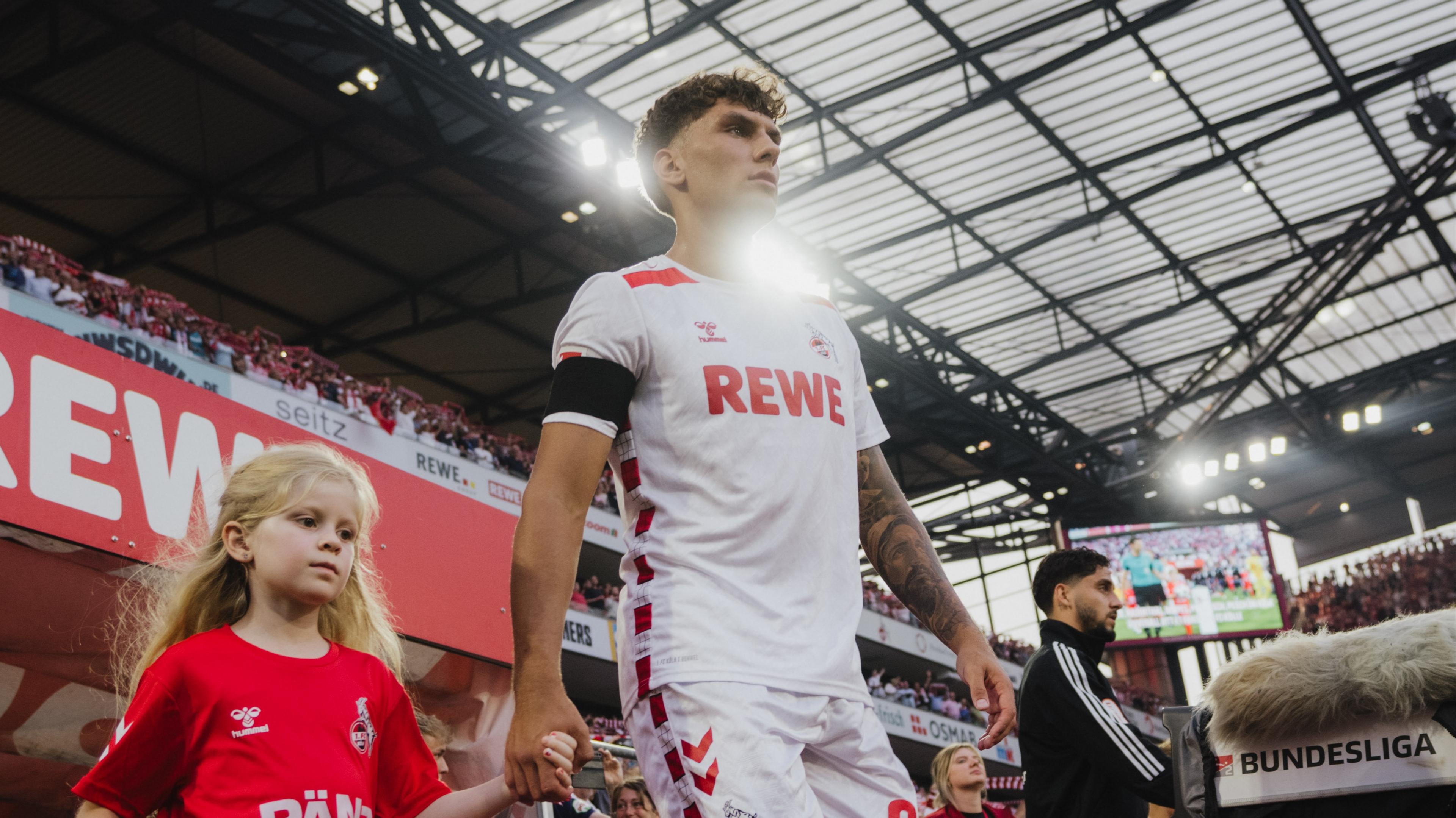 2__bundesliga_2024-2025_-_md1_-_1__fc_koln_vs_hamburger_sv_240802_koehsv-196.jpg