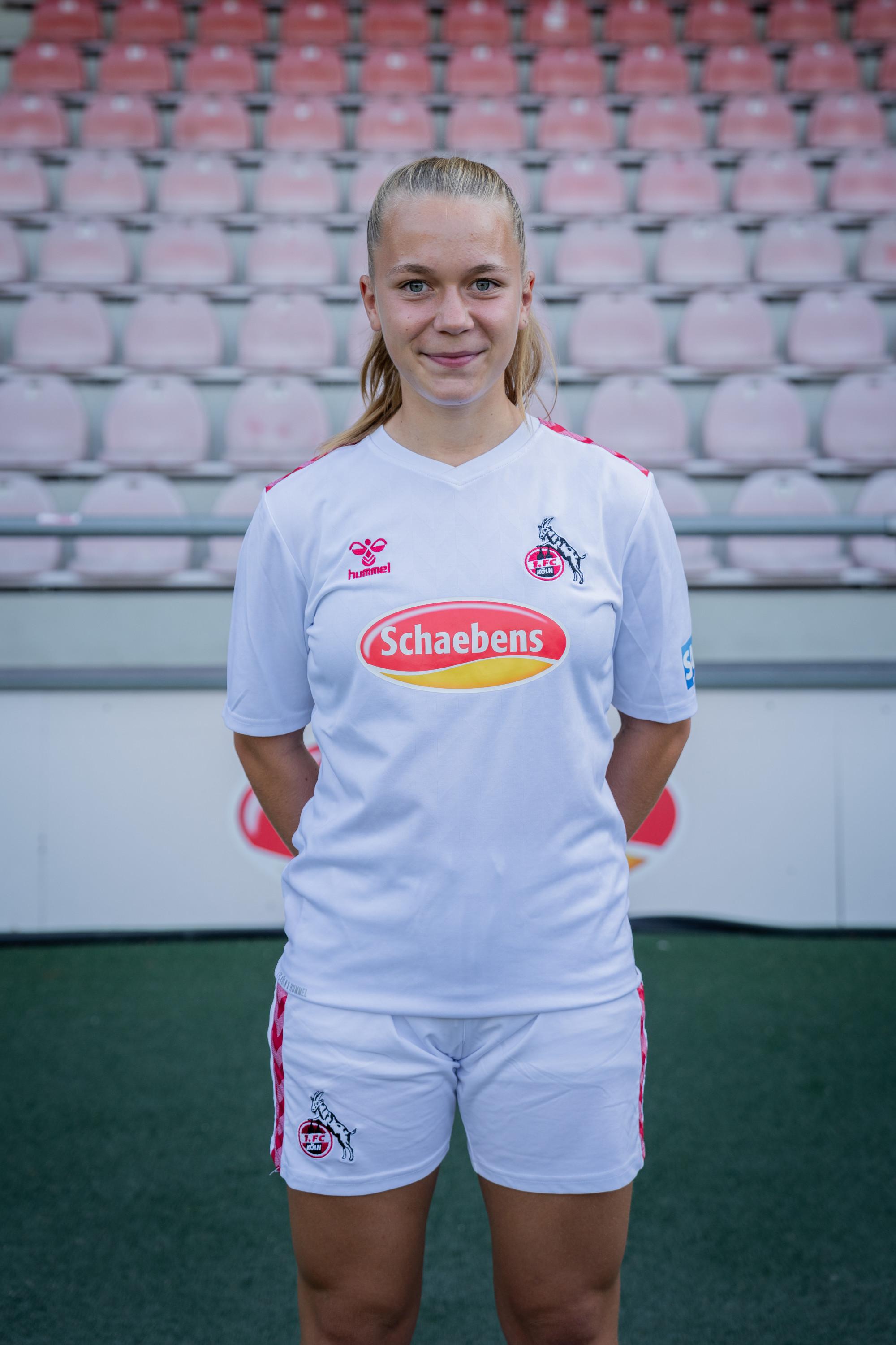 15 - Nele Dünchem