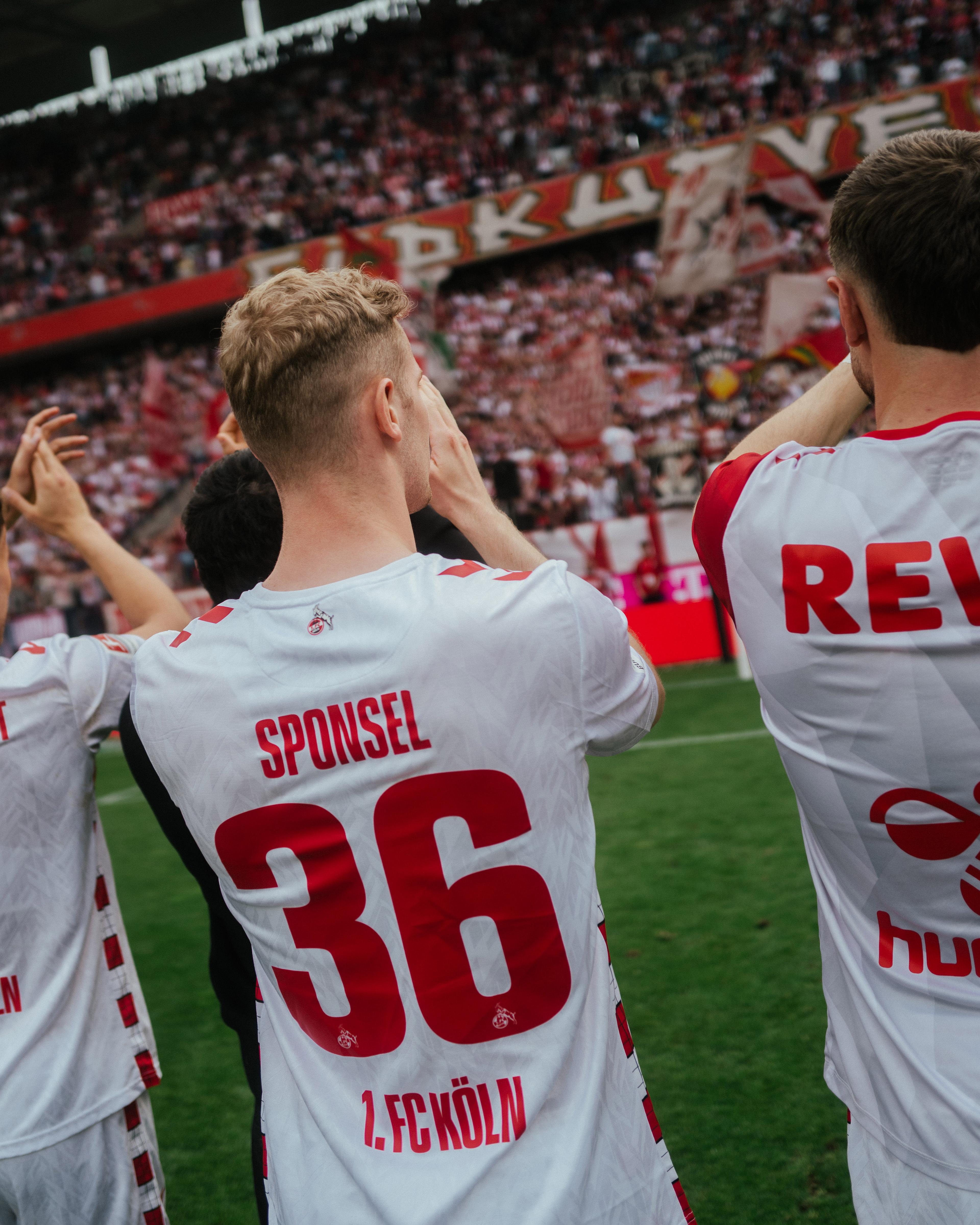 20251007 Sponsel_Debüt.jpg