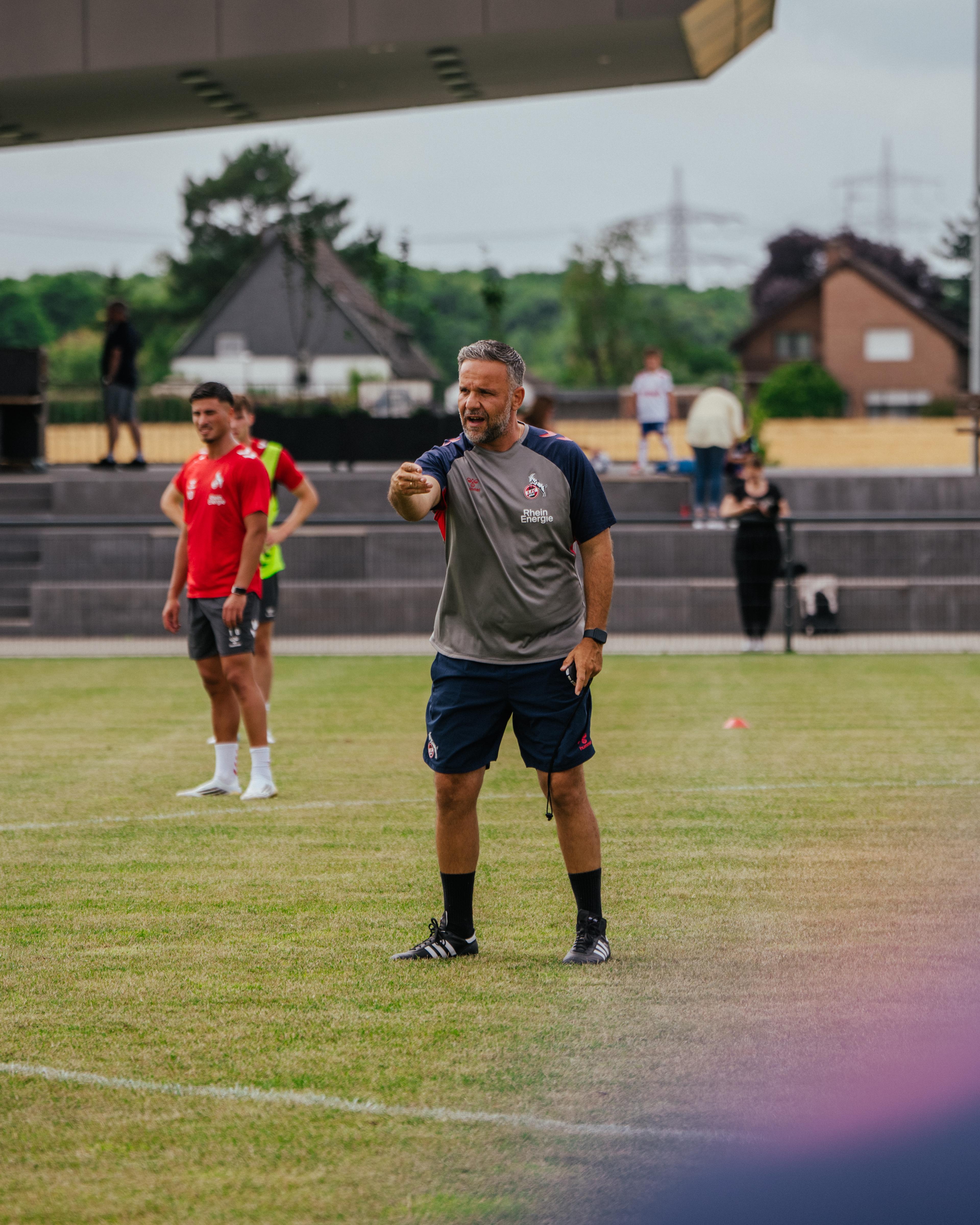 250616_Trainingsauftakt_U21-22.jpg
