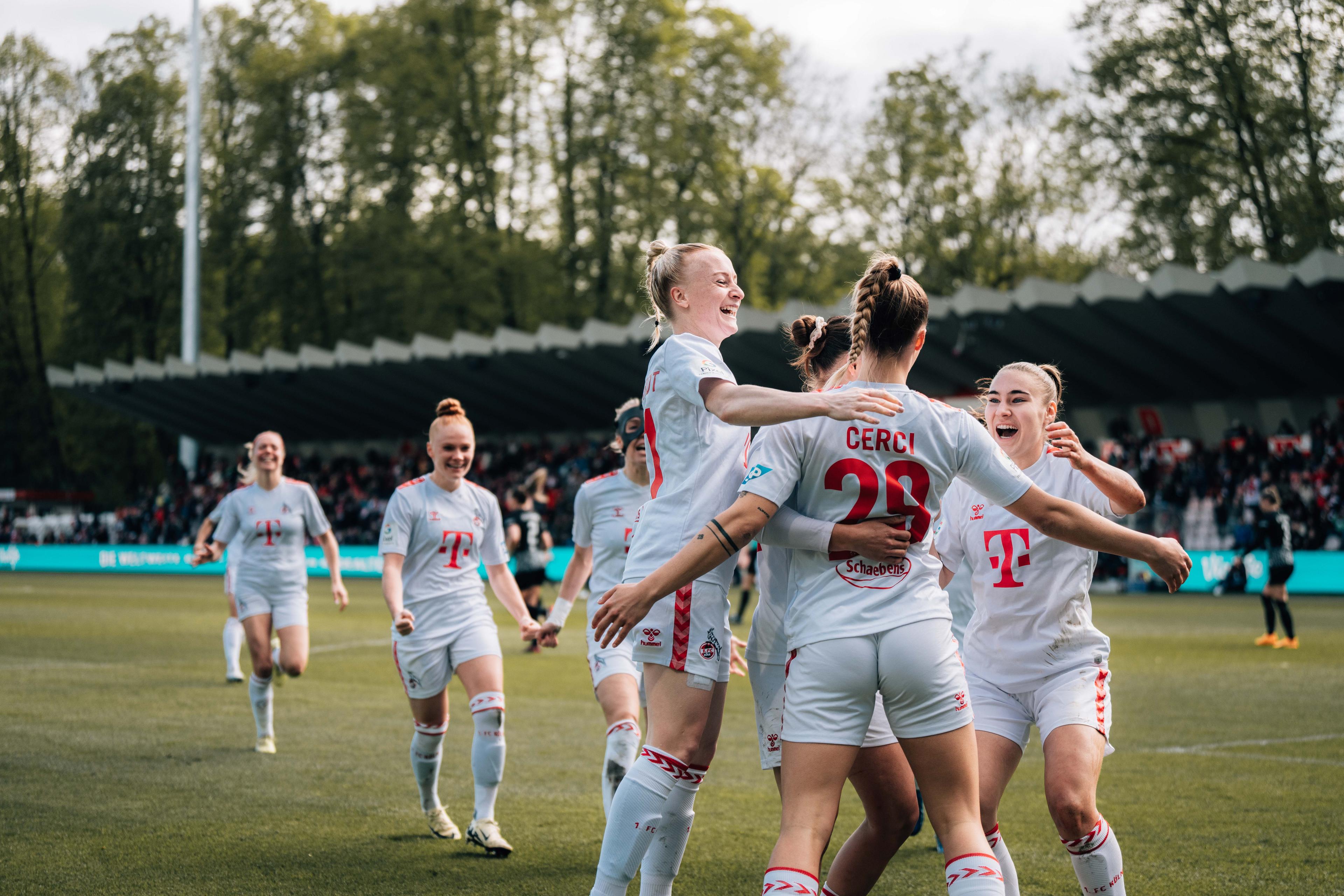 frauen_bundesliga_2023-2024_-_md19_-_1__fc_koln_w_vs_sc_freiburg_w_240421_koescf-777_jpg_0.jpg