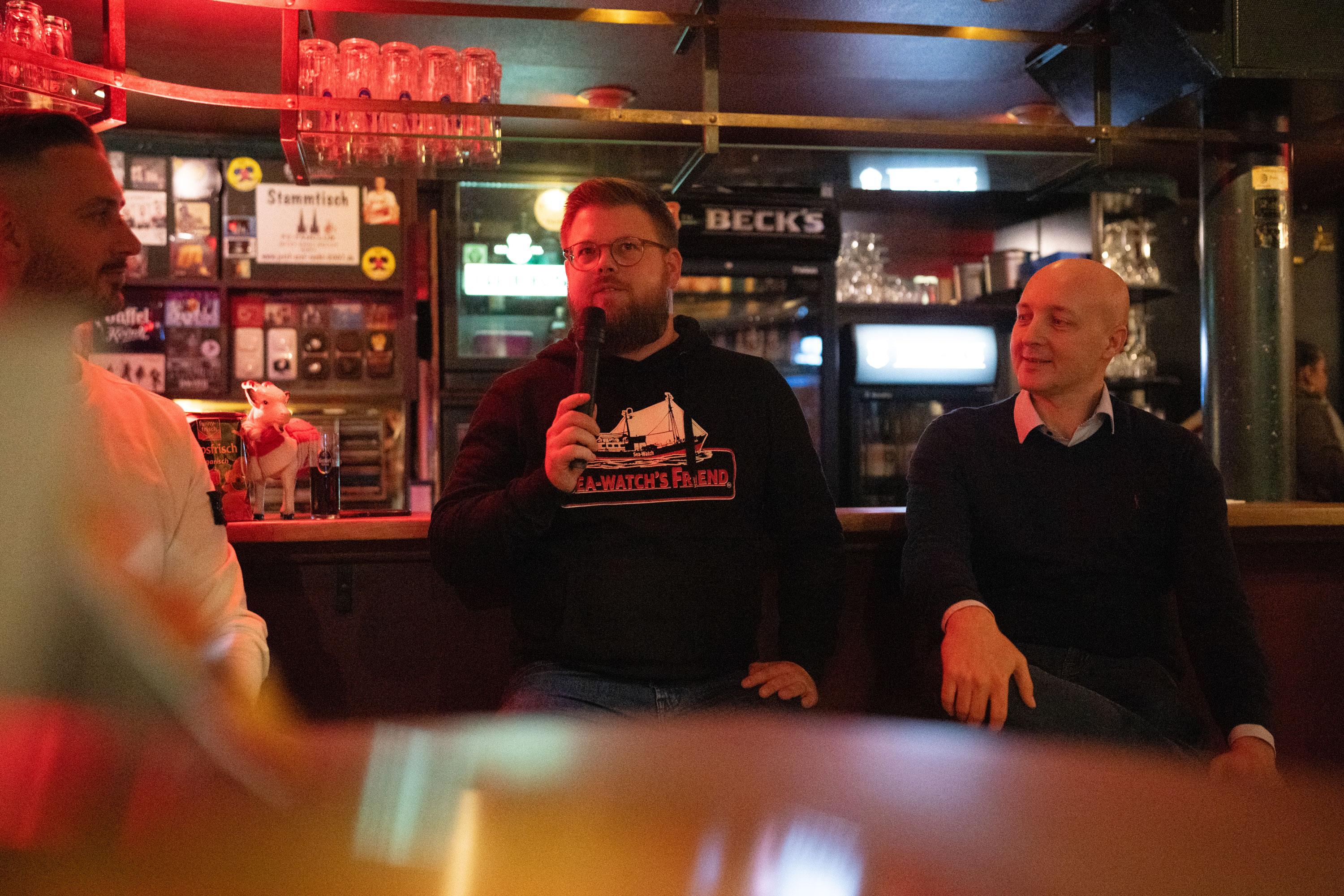 _241127_fussballkulturellerstammtisch-4.jpg