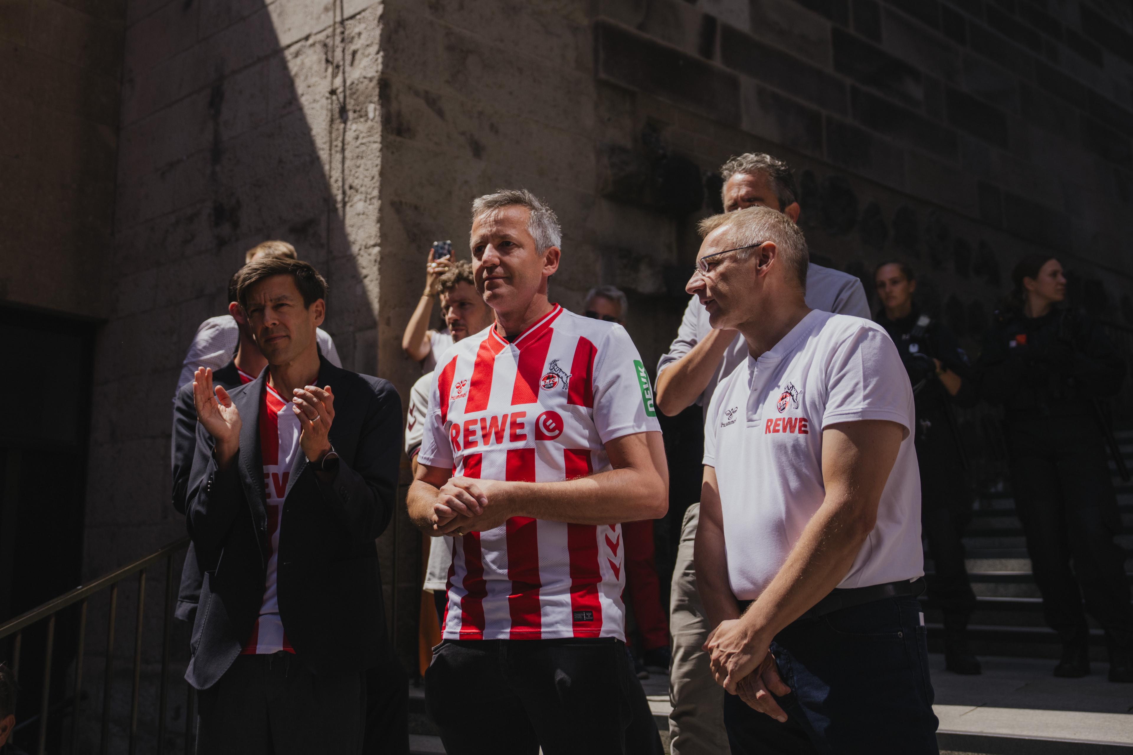250703_demo-am-rathaus-13.jpg