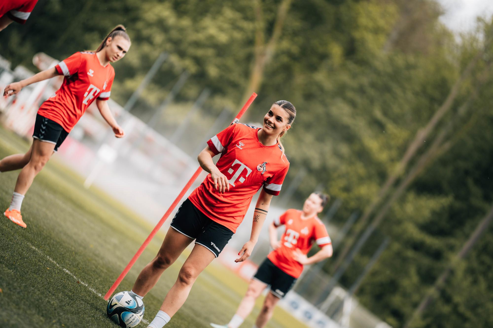 training__frauen__saison_2023_24_240412_training-164_jpg_0.jpg