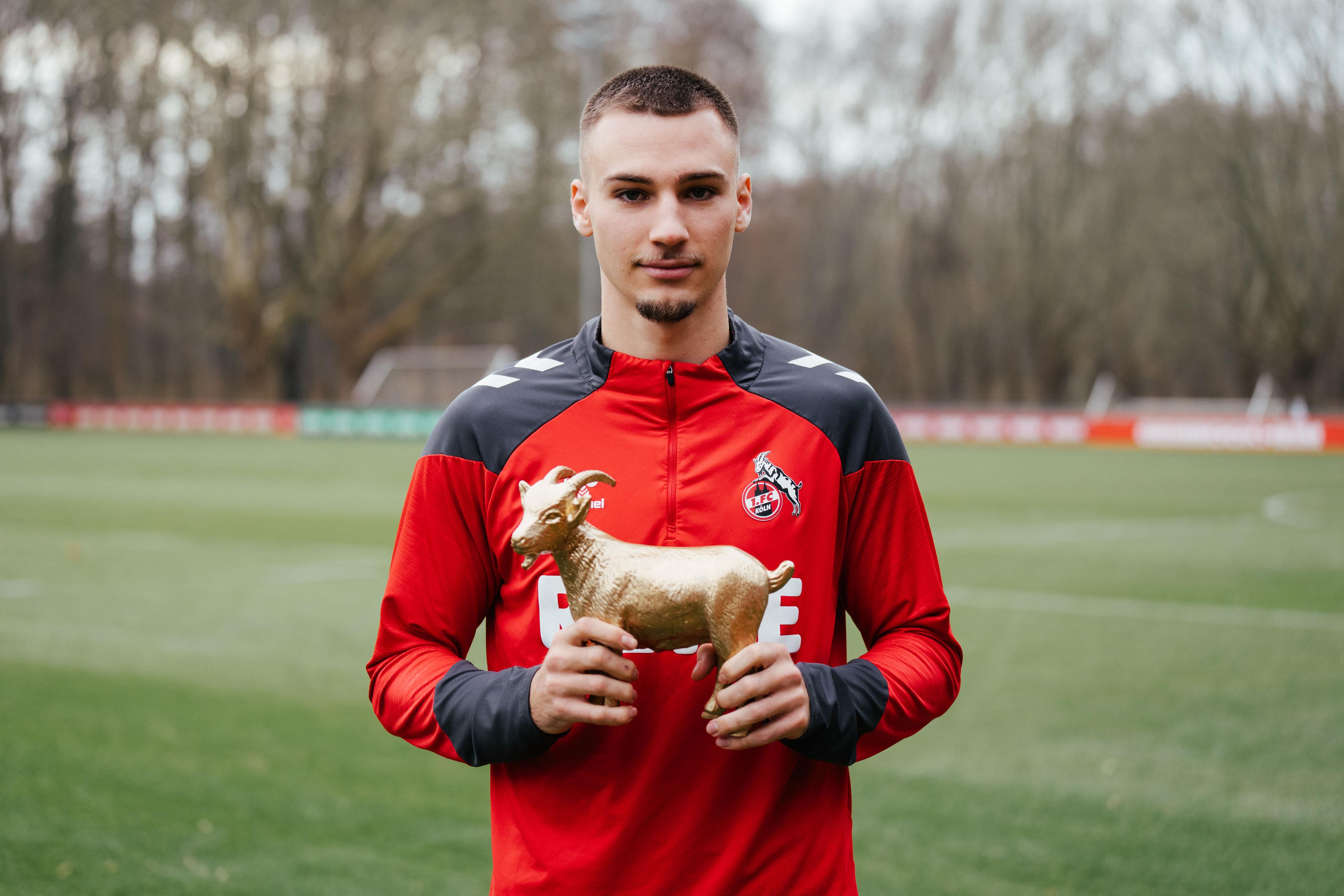 _20241211_lemperle_spieler_des_monats_2.jpg