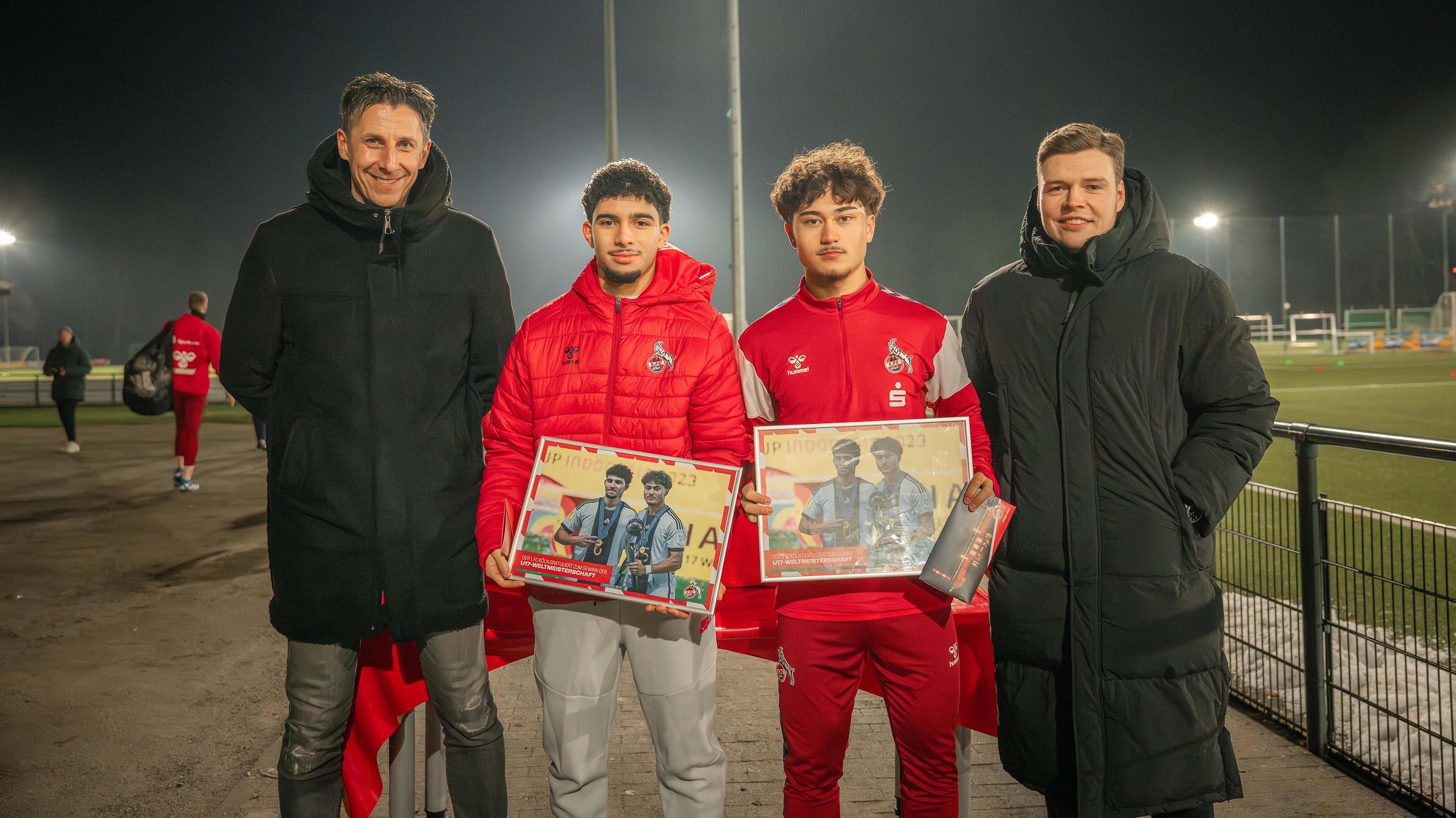231207_Empfang_U17_Weltmeister-5.jpg