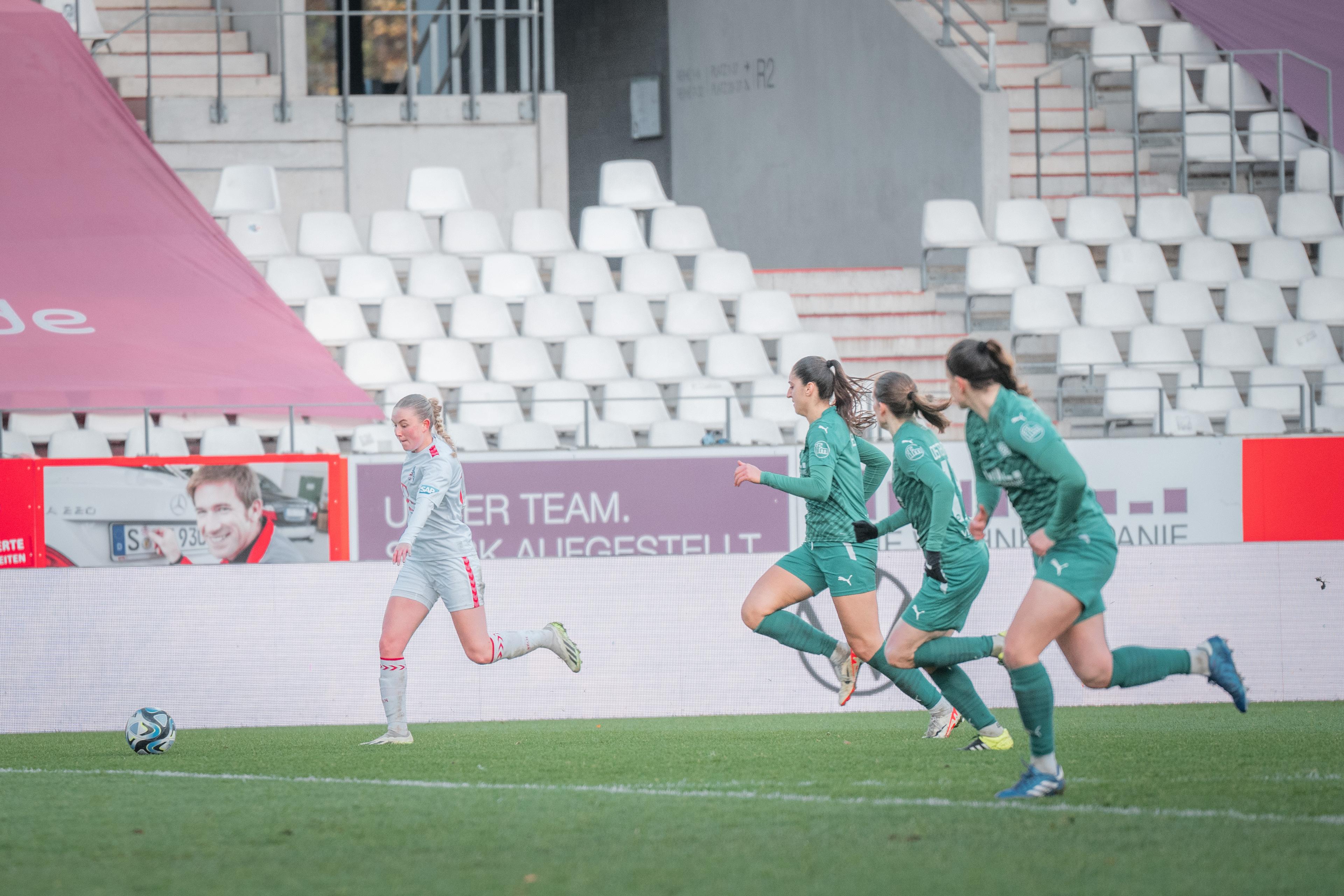 dfb_pokal_-_women_2023-2024_-_round_of_16_-_sgs_essen_w_vs_fc_koln_w_231125_sgskoe_spiel-146_jpg_0.jpg