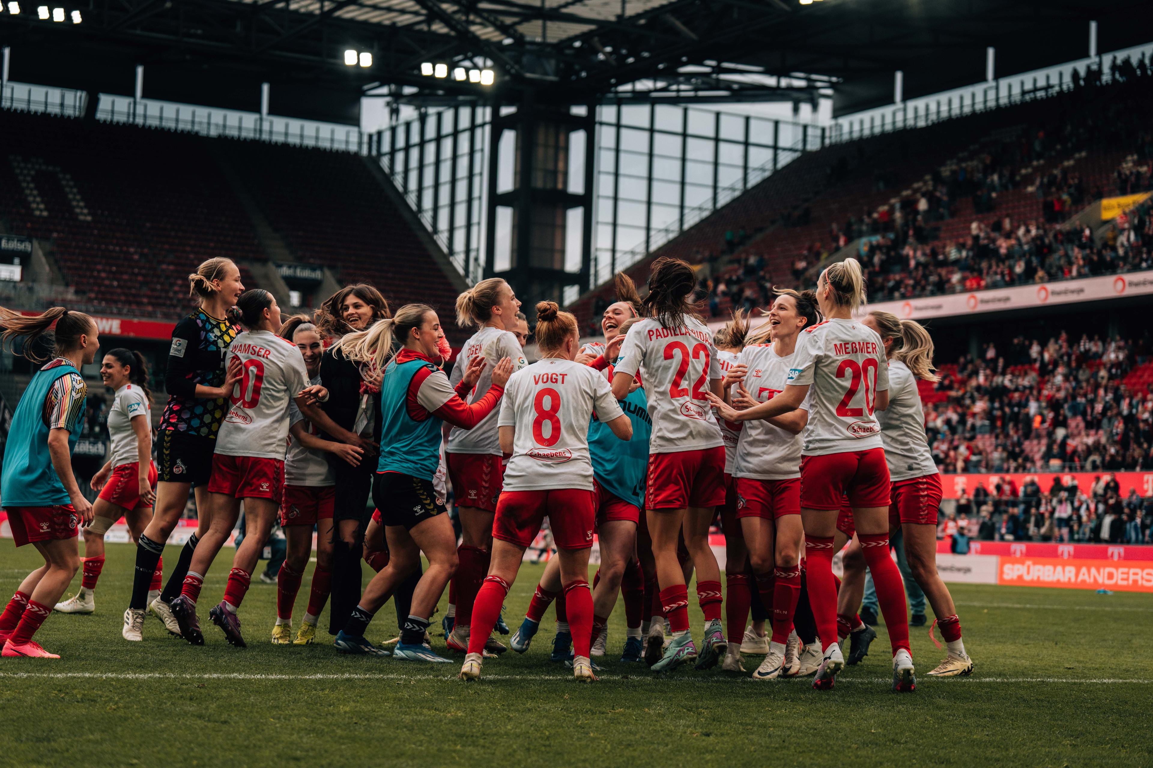 frauen_bundesliga_2023-2024_-_md15_-_1__fc_koln_w_vs_werder_bremen_w_240310_koesvw_-1200_jpg_0.jpg