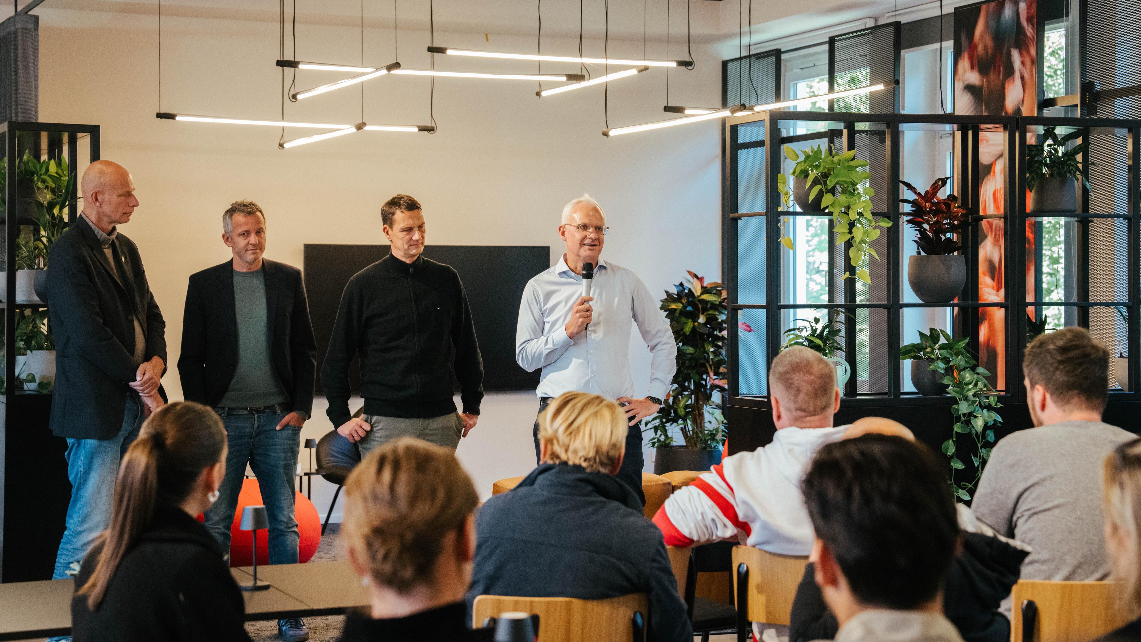 20251006 Vorstand_AHM.jpg