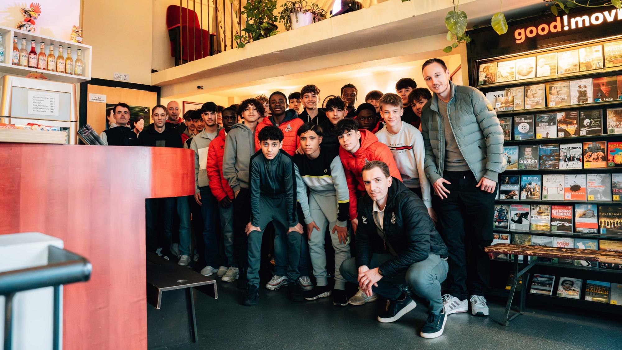 240402 U15 Kinobesuch-13