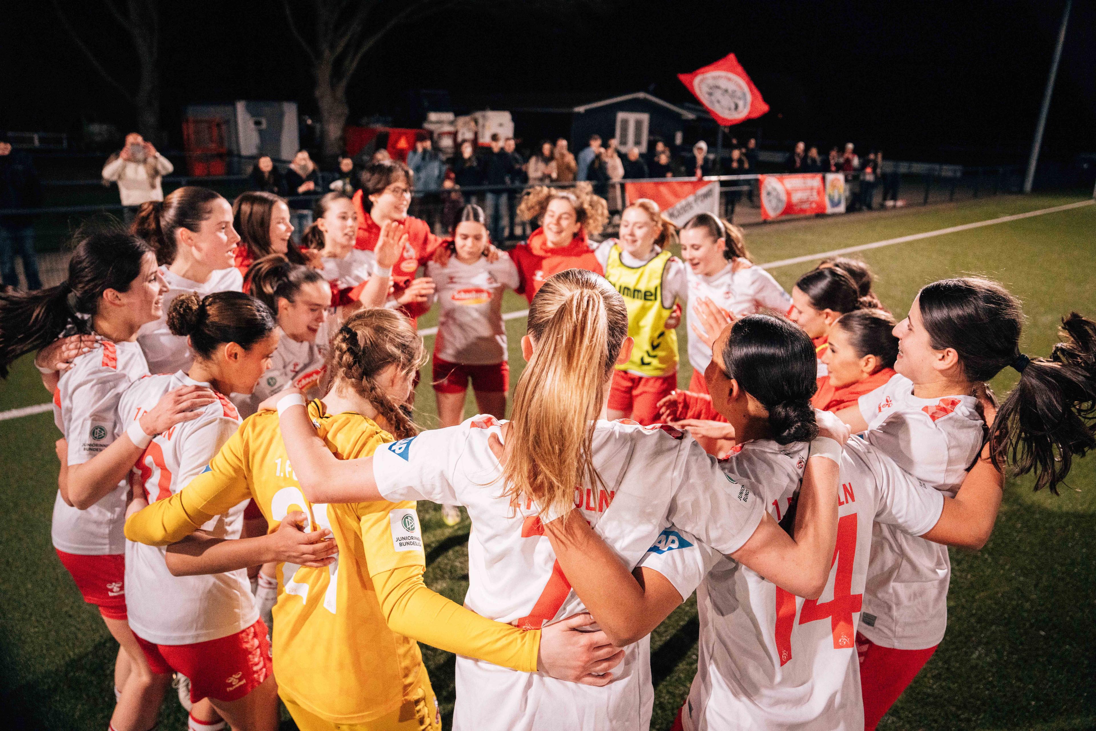 240225_-_u17-juniorinnen-bundesliga_-_1__fc_koln_u17_w_vs_bayer_04_leverkusen_u17_w_240225_koeb04_u17-433_jpg_0.jpg