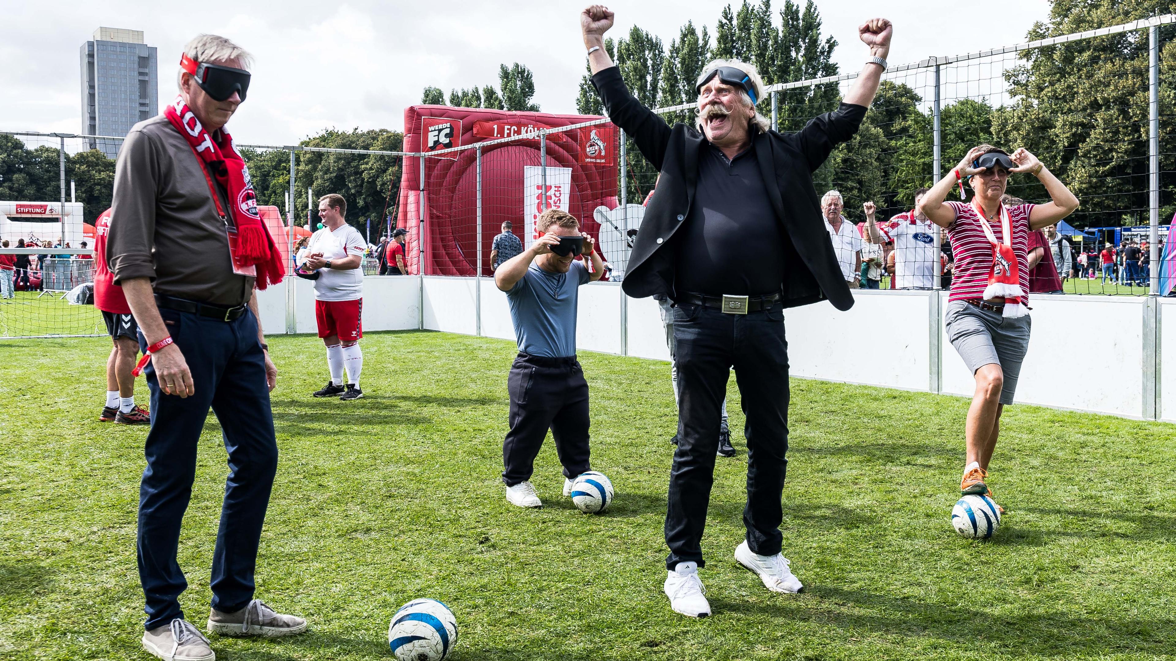 Blindenfußball_SEÖ_3.jpg