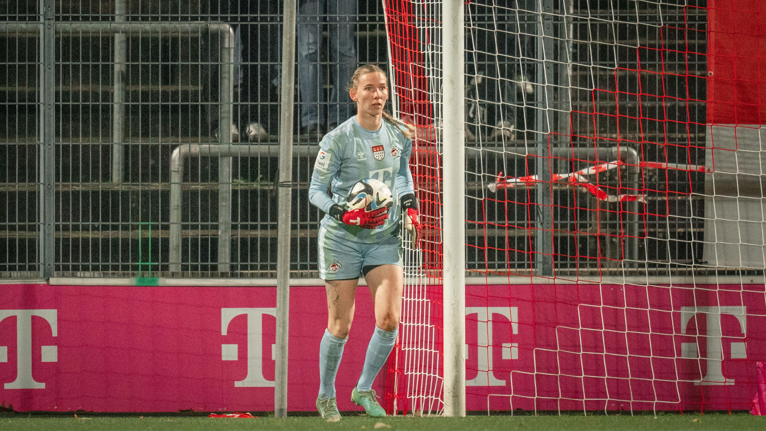 frauen_bundesliga_2023-2024_-_d7_-_fc_koln_w_vs_1899_hoffenheim_w_231113_koetsg_fbl-218_jpg_0.jpg